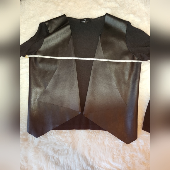 Ronni Nicole Cardigan - Picture 4 of 5